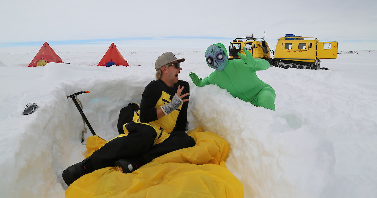 Secrets of the Giant Freezer – Magazine Issue 26: June 2014 – Australian  Antarctic Program