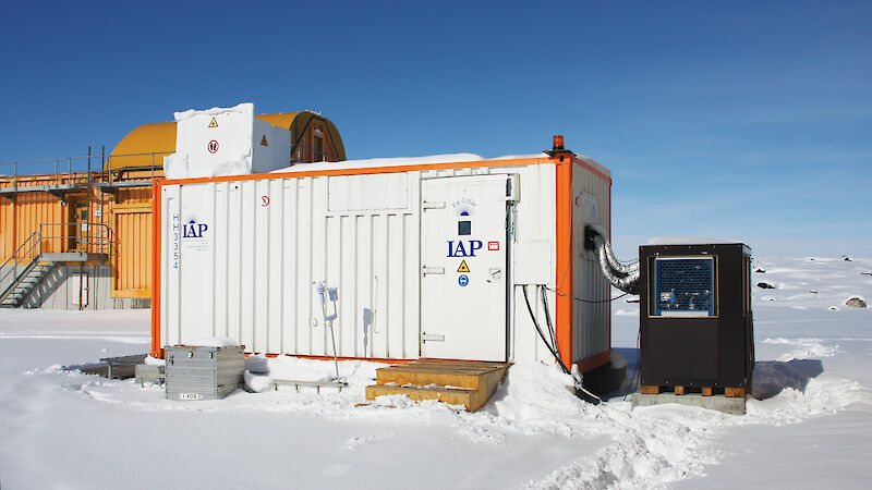 The German iron resonance lidar at Davis station