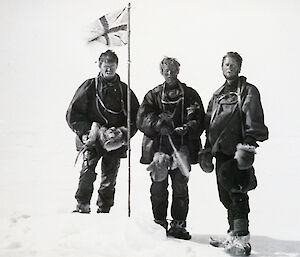 Alistair Forbes Mackay, T.W. Edgeworth David and Douglas Mawson arrive at the South Magnetic Pole, 16 January 1909.
