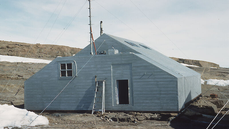 Biscoe Hut when it was first constructed as a kitchen and mess hut in 1955.