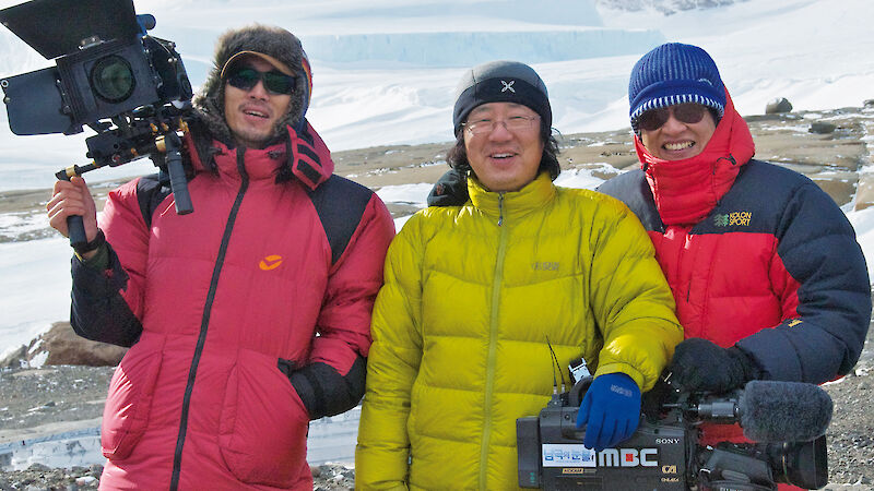 Assistant producer Bang Bo-Hyun (left), cameraman Song In-Hyuk and senior producer Kim Jin-Man at Mawson station in March this year.