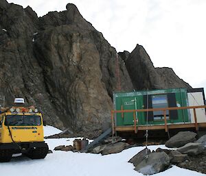 Hägglunds parked at Rumdoodle Hut (Maxine’s)