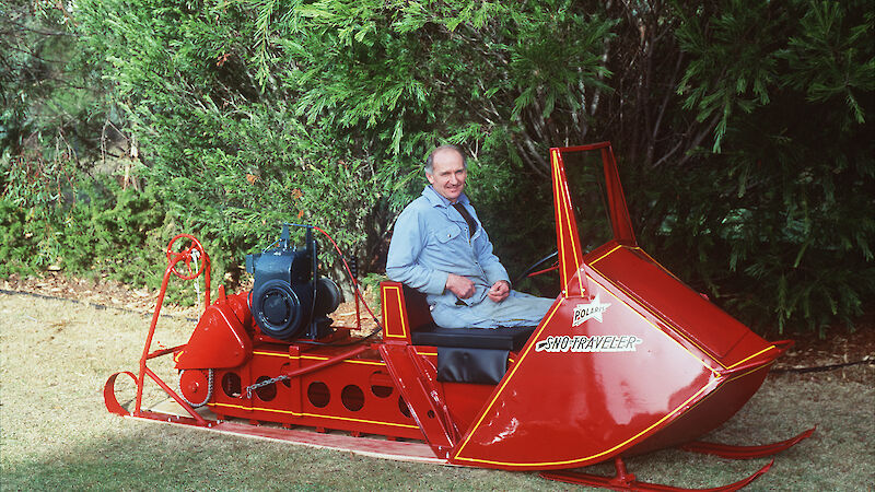 Picture of man on Antarctic polaris