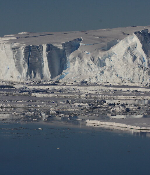 Front of the Totten Glacier in East Antarctica.