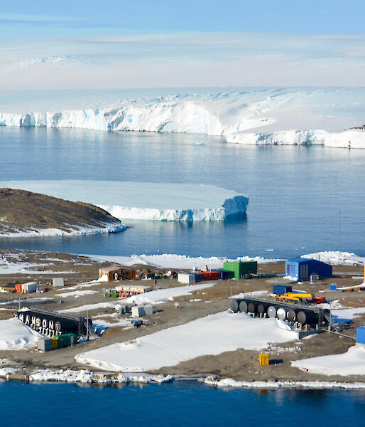 Aerial photo of Mawson research station