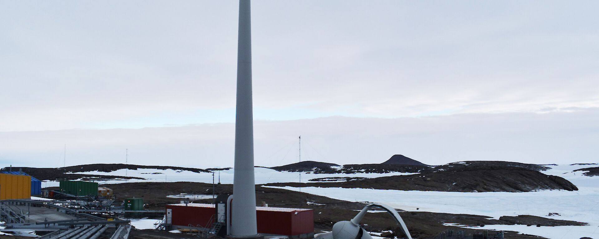 Wind turbine broken