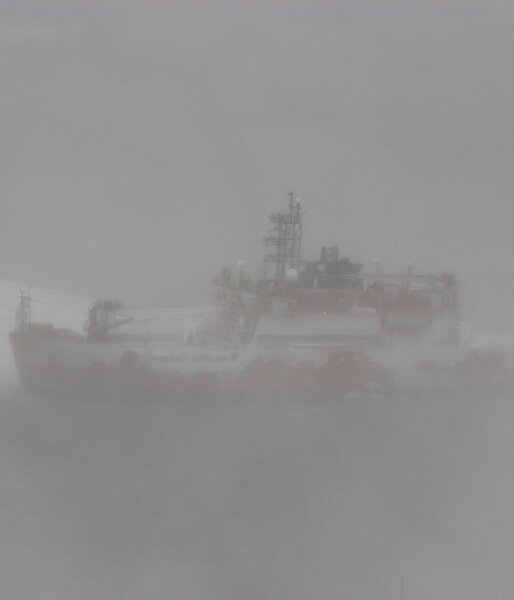 Aurora Australis slightly visible