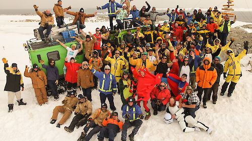 Casey station expeditioners celebrate New Year’s Eve