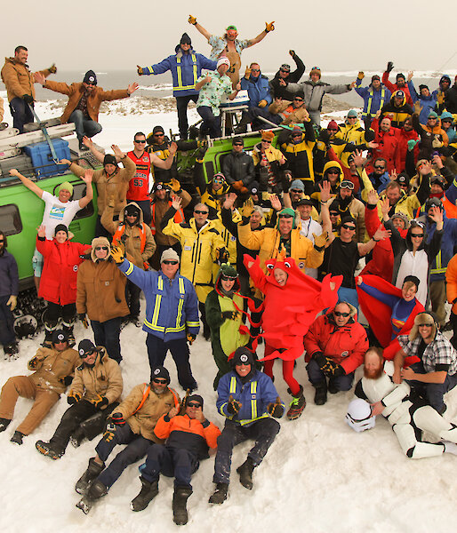 Casey station expeditioners celebrate New Year’s Eve