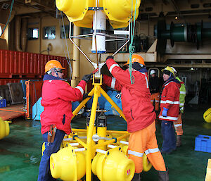 Mooring retrieved from the sea floor near the Totten Glacier