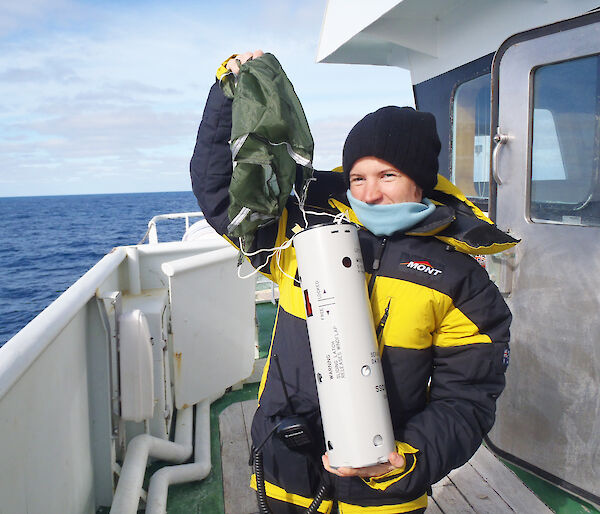 The directional sonobuoy used to listen for blue whale songs