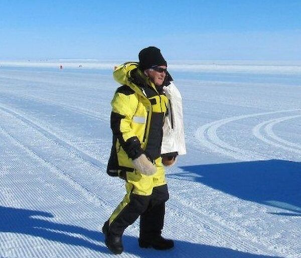 Former Prime Minister Bob Hawke inspecting Wilkins Runway