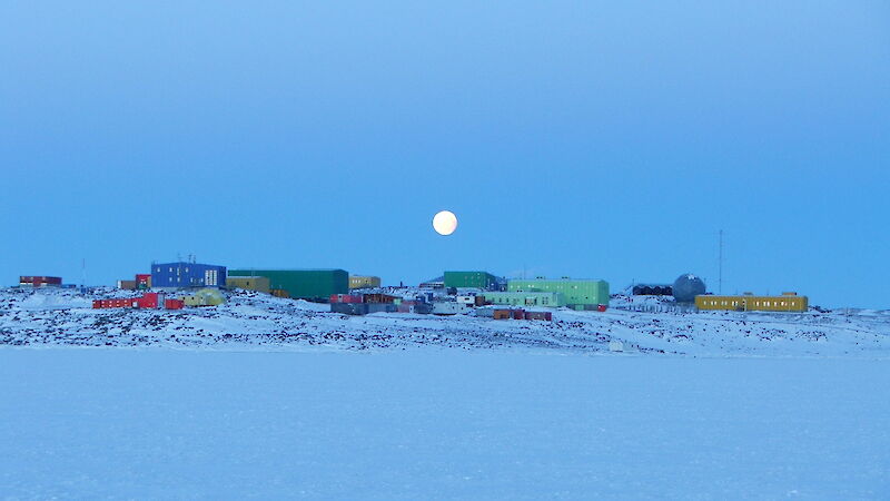 Moon over Davis station