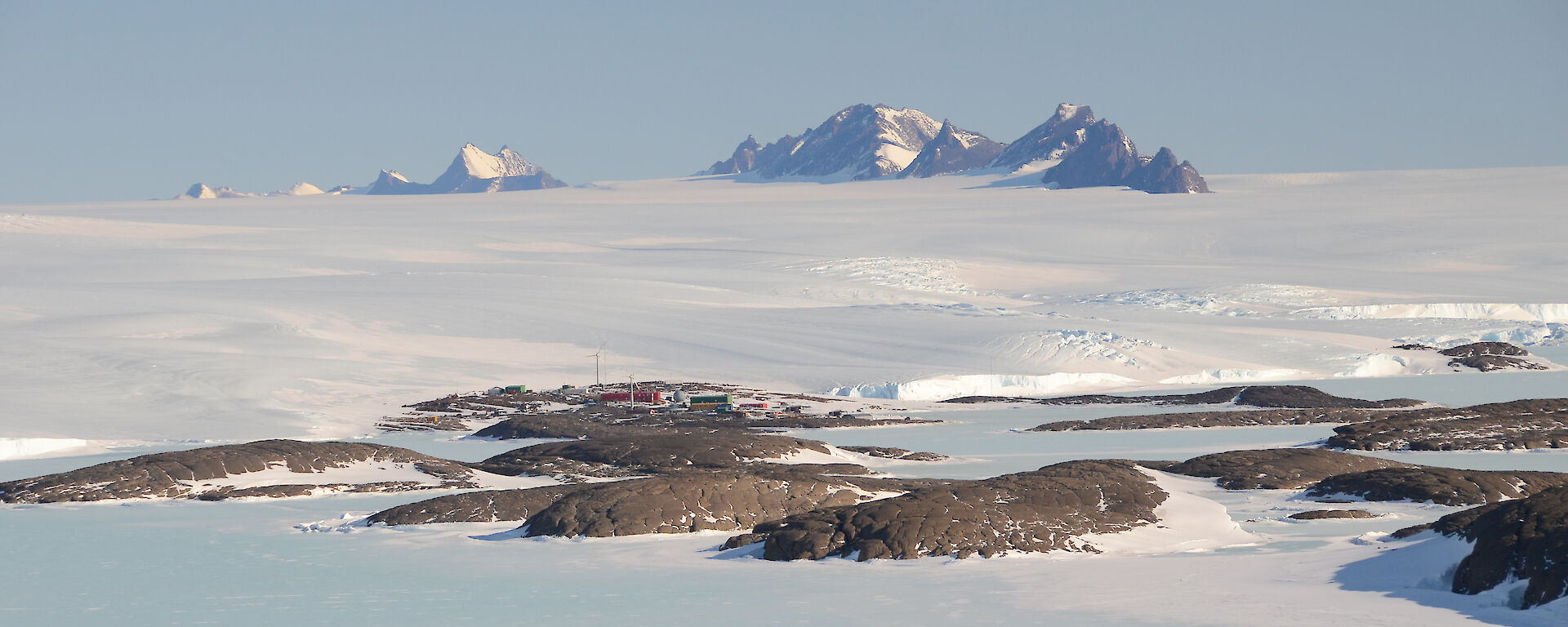 Mawson station with David Range in the background (Photo: David Morrison)