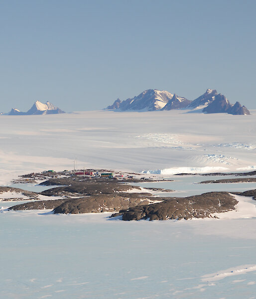 Mawson station with David Range in the background (Photo: David Morrison)
