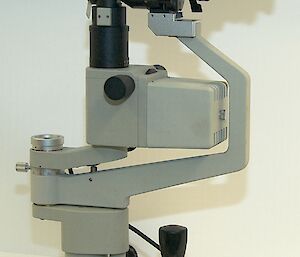 Slit lamp microscope