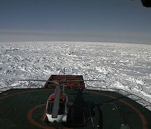 The webcam view over the stern of the ship