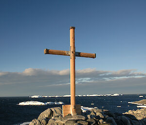 The Memorial Cross erected for Mertz and Ninnis at Cape Denison, Commonwealth Bay