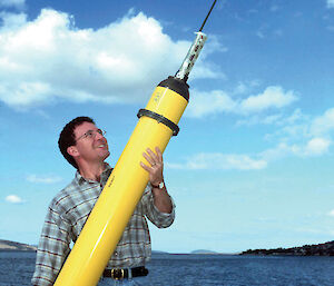 This ocean profiling or ‘Argo’ float measures temperature and salinity in the upper 2000m of the Southern Ocean.