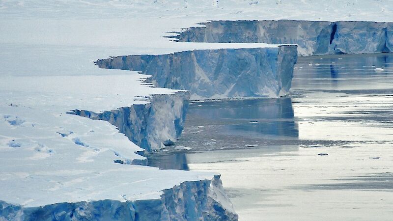 Vanderford Glacier