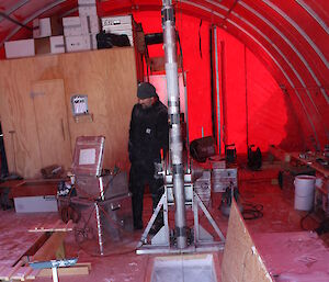 Ice core drilling using the Danish designed and built Han Tausen Ice Core drill (Photo: Andrew Moy)
