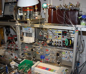 The Continuous Flow Analysis system in the Laboratory (Photo: Andrew Moy)