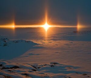 Sun and sundogs at Casey station