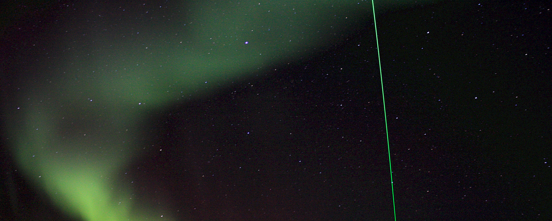 LIDAR beam and aurora over Davis station