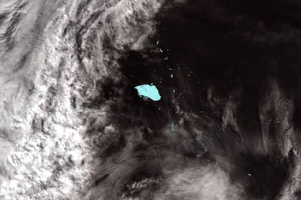 Satellite image of B17B. Taken 11 December 2009.