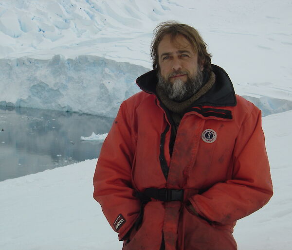 Antarctic Arts Fellow for 2009 Stephen Eastaugh