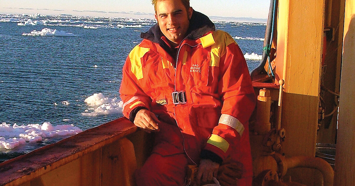 Krill school takes shape – Australian Antarctic Program (News 2006)