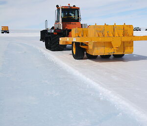 Compaction rolling of ‘white ice’ trial pavement