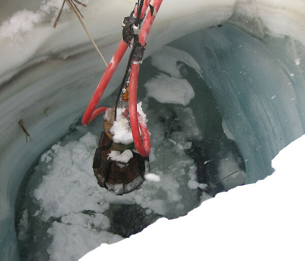 The melt bell at the entrance to the melt cavern at Mawson.