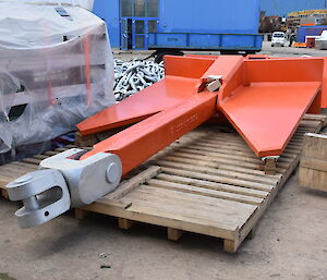 One of the ship’s two 8 tonne anchors, with its length of chain (275m) behind.