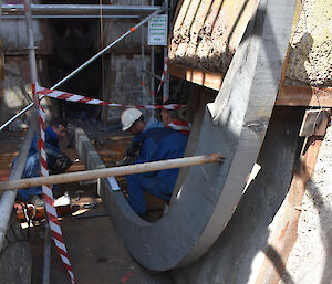 J-shaped 100mm thick steel that will form part of the bow’s ice knife.
