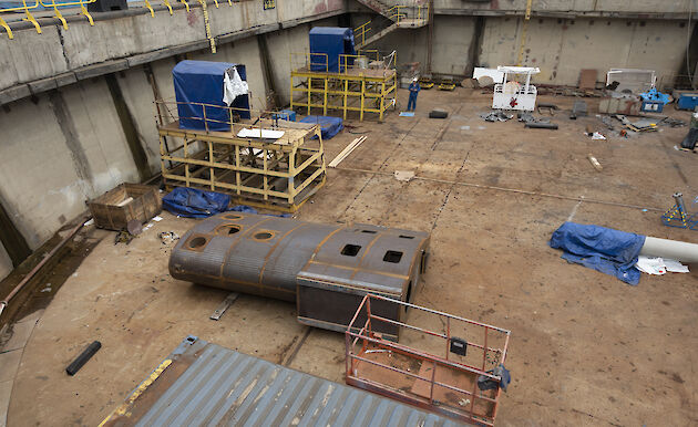 A drop keel lying on the ship’s deck.