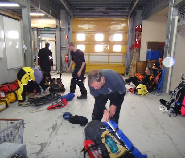 Expeditioners preparing for field training