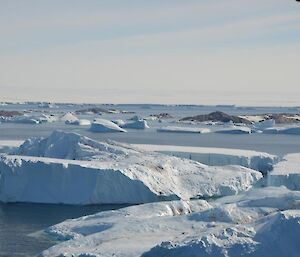 picture of ice bergs and islands