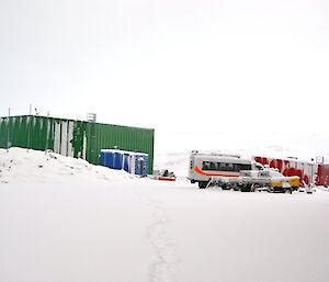 Fresh snow on station