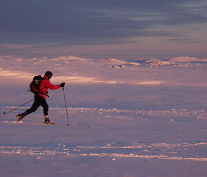 Dan skiing