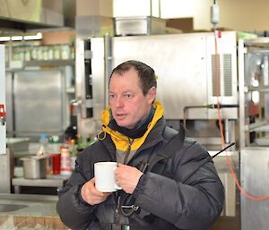 Gav having a quick coffee after the first unsuccessful sweep of the Bailey Peninsula