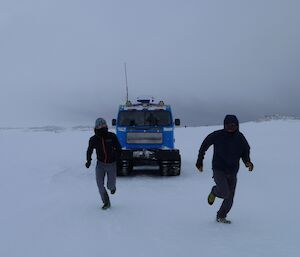 Craig and Stuart running to Jack’s Hut