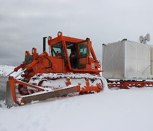 D7 dozer towing the Silver accommodation unit