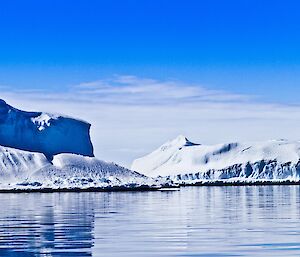 Large icebergs