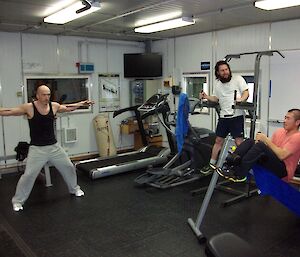 Abs workout with Lee, Ben and Michael in the gym