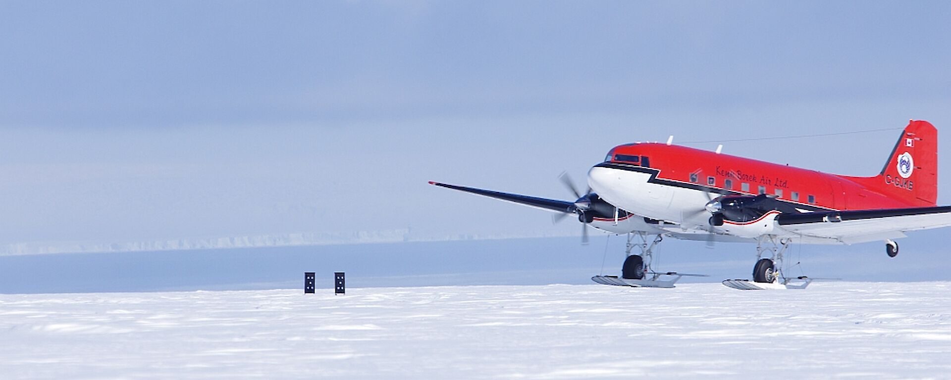 Basler about to touch down on the ski way