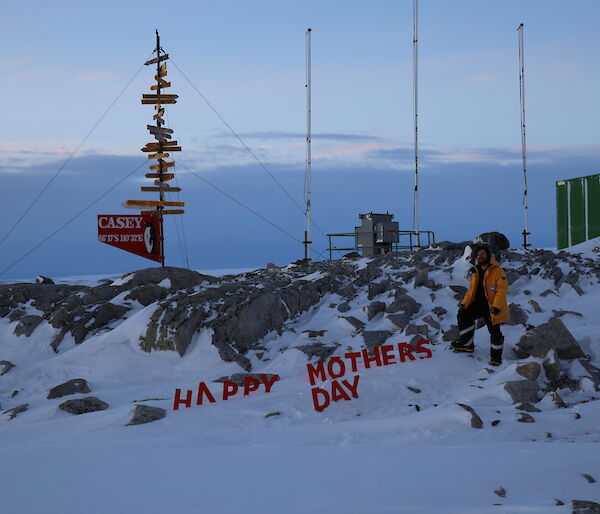 Expeditioner Dan Laban with his Mothers Day message