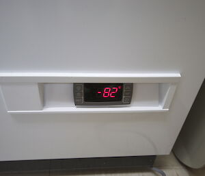 Picture of minus 84°C fridge read-out