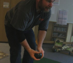 Rob Bennett plays indoor bowls at Casey — winter 2014