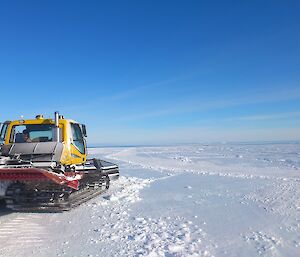 Grooming the skiway surface at Casey 2014